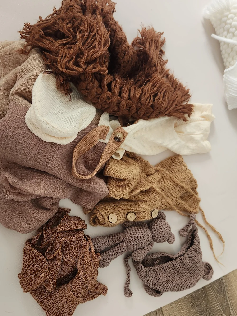 Newborn Photography Bundle In Brown